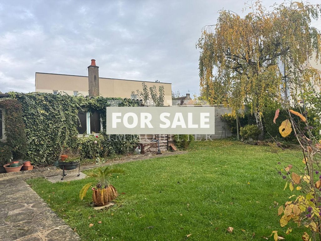 Property photo 2 of 11