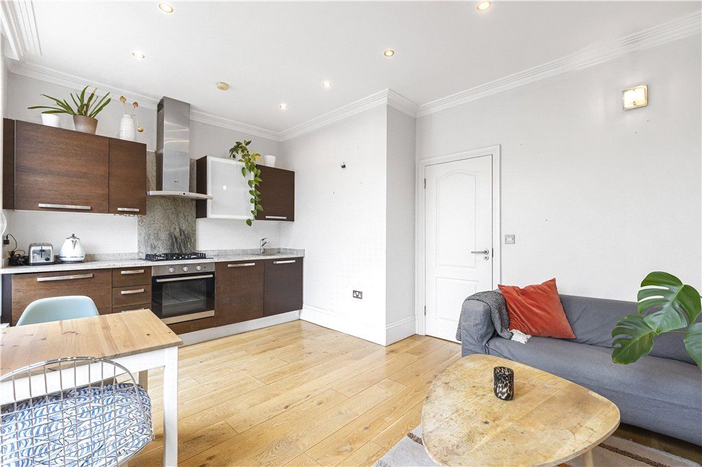 Property photo 2 of 14 Reception Room