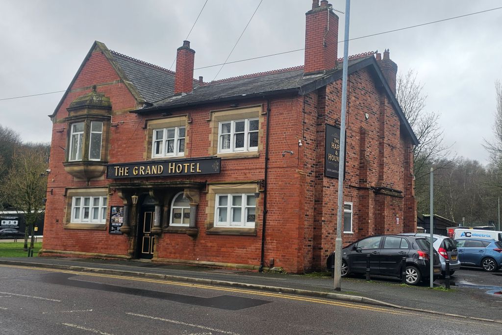 Property photo 1 of 20 The Grand Hotel, 13 Market Street, Manchester M26 1Gf