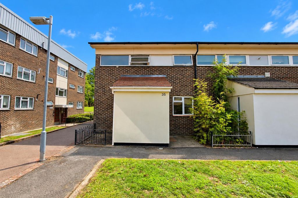 Property photo 1 of 15 Front