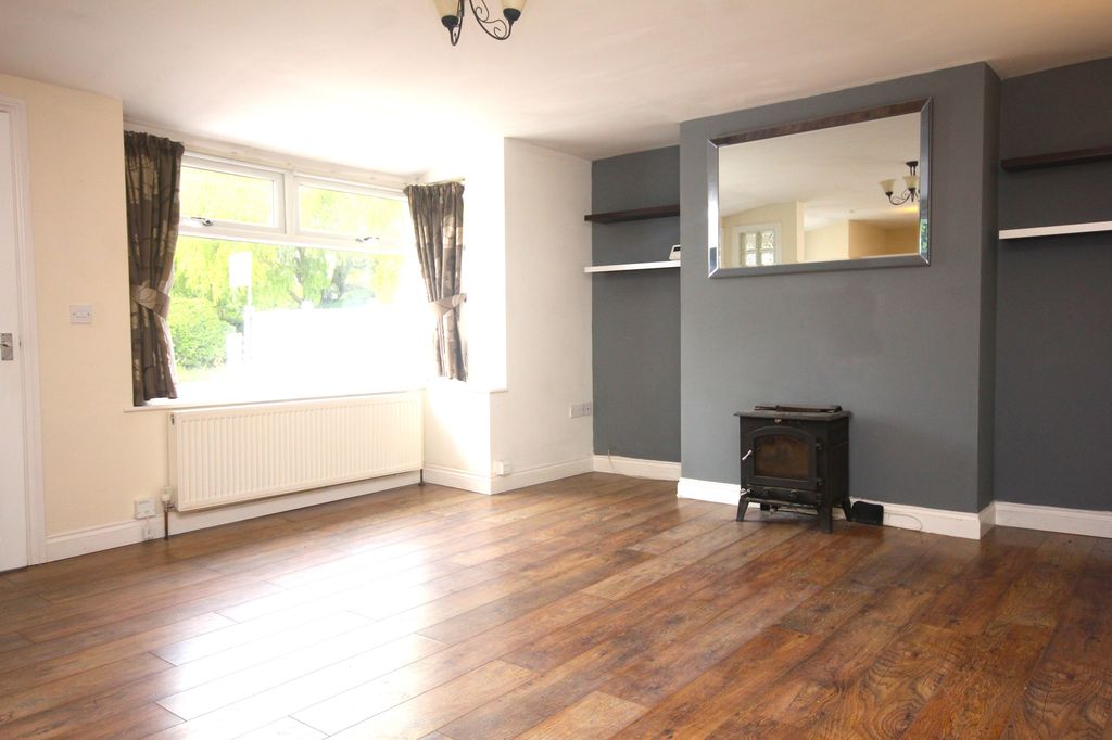Property photo 3 of 23