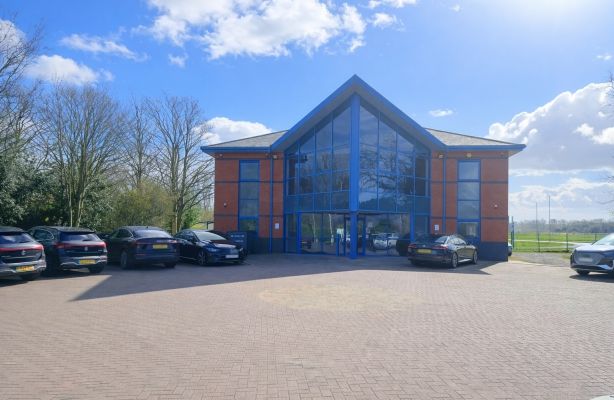 Property photo 1 of 5