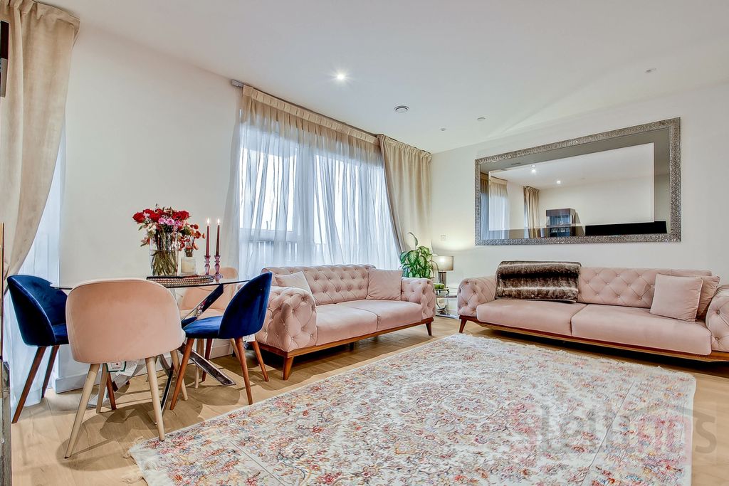 Property photo 3 of 14 Gallery