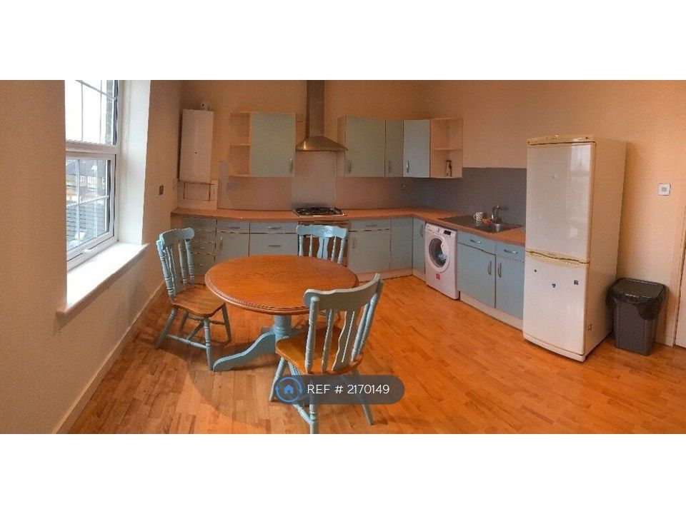 Property photo 3 of 7