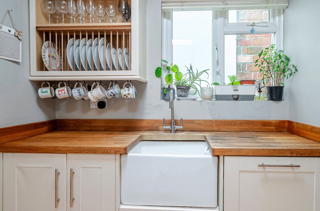 Property photo 3 of 10 1471377-14-6A2c23...