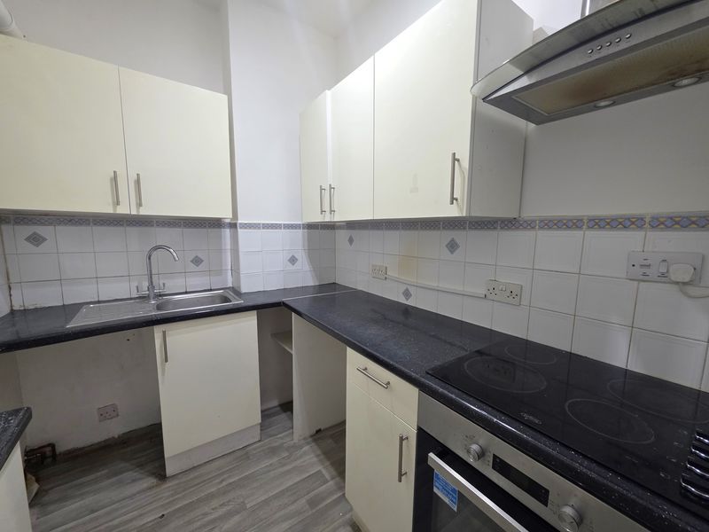 Property photo 2 of 5 Photo 3