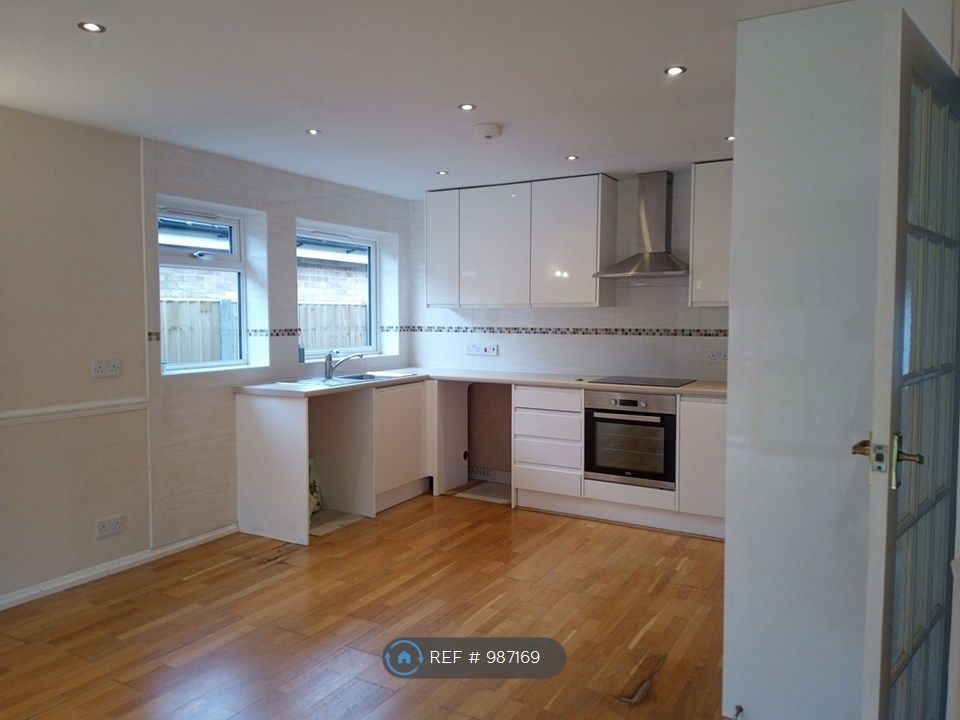 Property photo 2 of 9 Kitchen/Diner