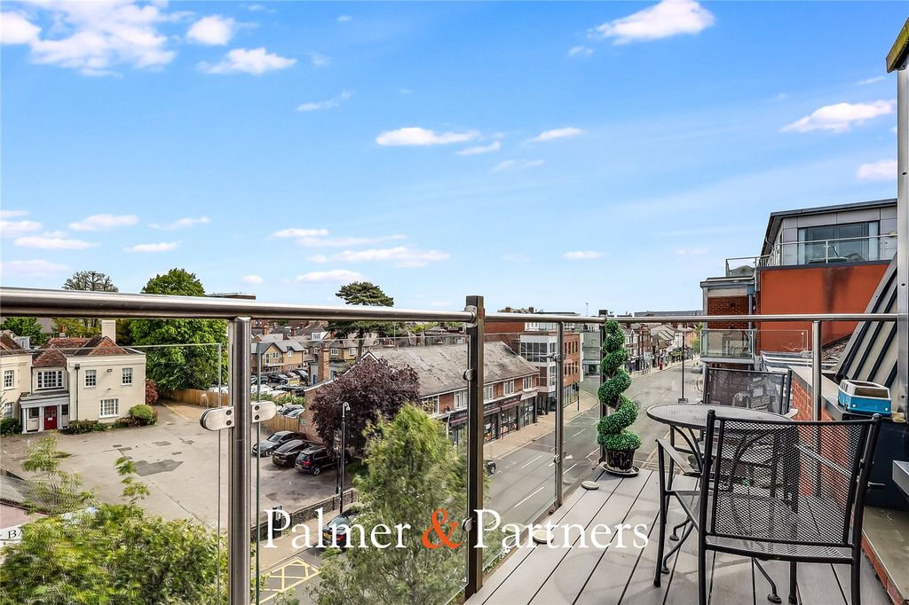 Property photo 2 of 19 Picture No. 09