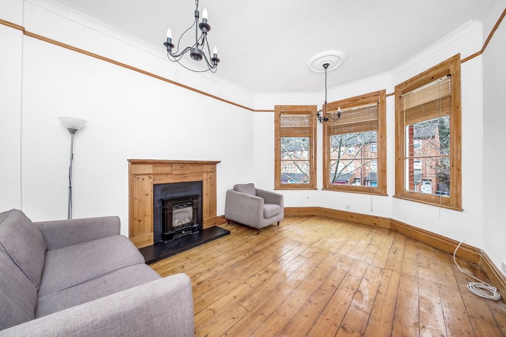 Property photo 2 of 15 Picture No. 28