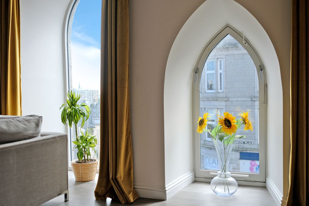 Additional image 6 of 3 bed flat for saleFlat 7 120 Rosemount Place, Rosemount, Aberdeen AB25