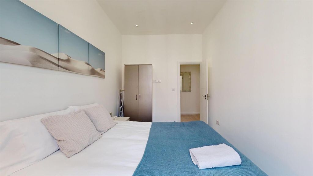 Property photo 3 of 6 66Acfdfecef40Fee2E9cc4F4_E763Eb8344671438E60907557