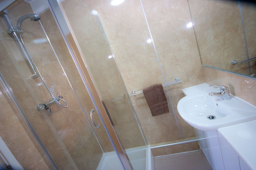 Property photo 3 of 4