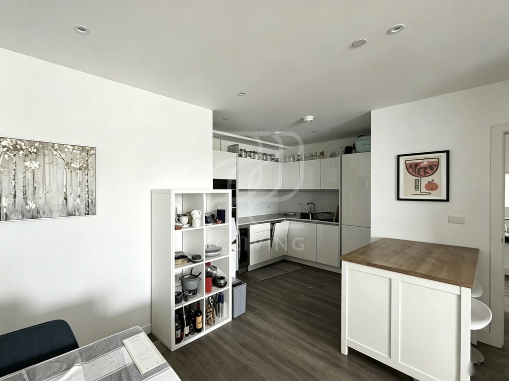 Property photo 1 of 16 Kitchen