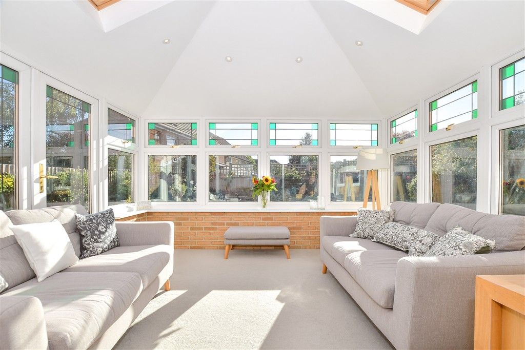 Property photo 3 of 16 Garden Room