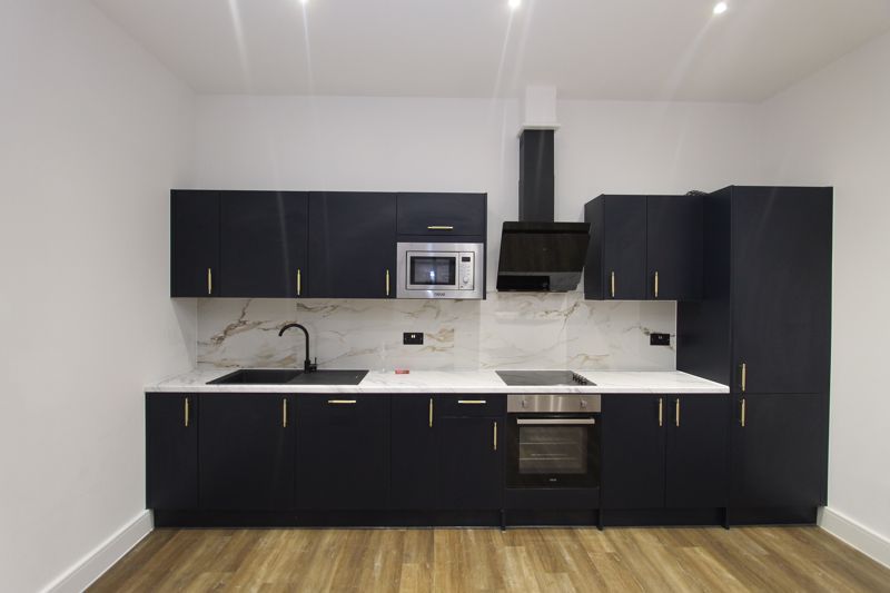 Property photo 3 of 11 Photo 15