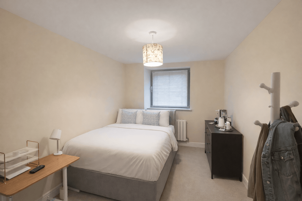 Property photo 3 of 8 Gallery