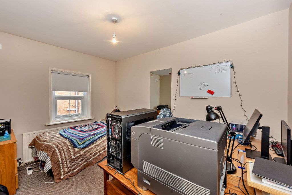 Property photo 3 of 15 Photo 2