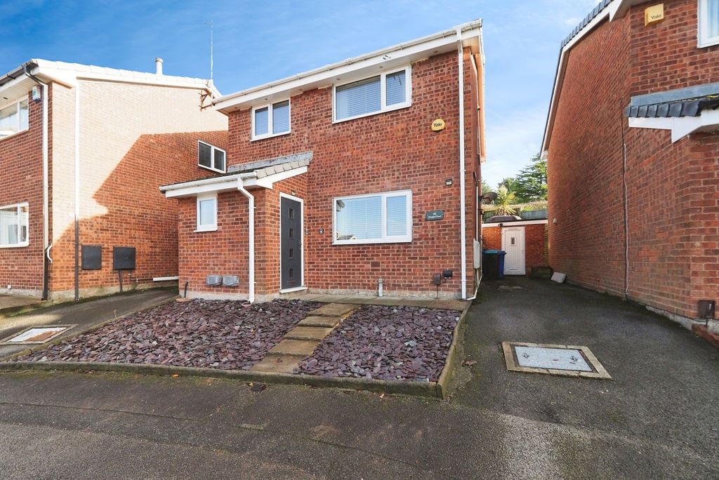 Property photo 1 of 19 Pbox-Img.Jpg