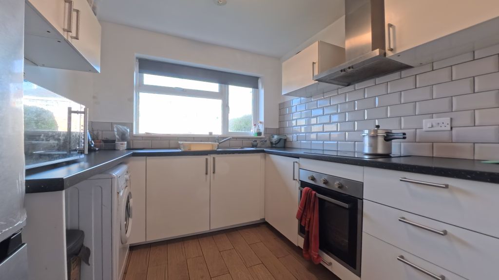 Property photo 3 of 11 Img_20260127_152544_818