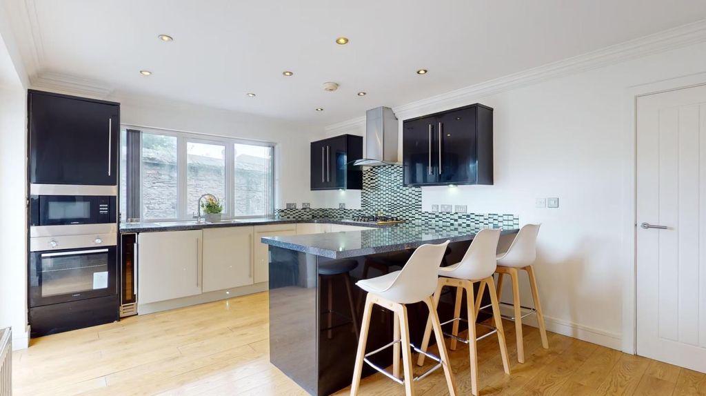 Property photo 2 of 7 Screenshot 2026-03-06 163134.Png