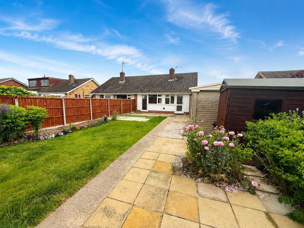 Property photo 2 of 15