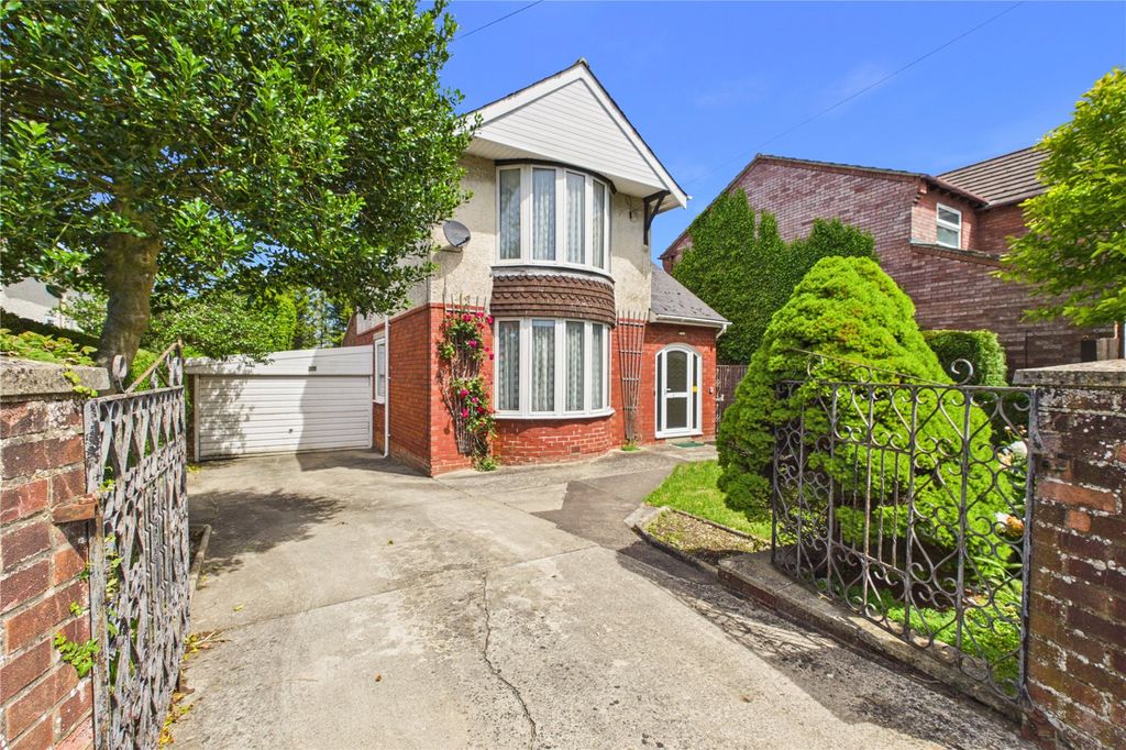 Property photo 1 of 23 Picture No. 22