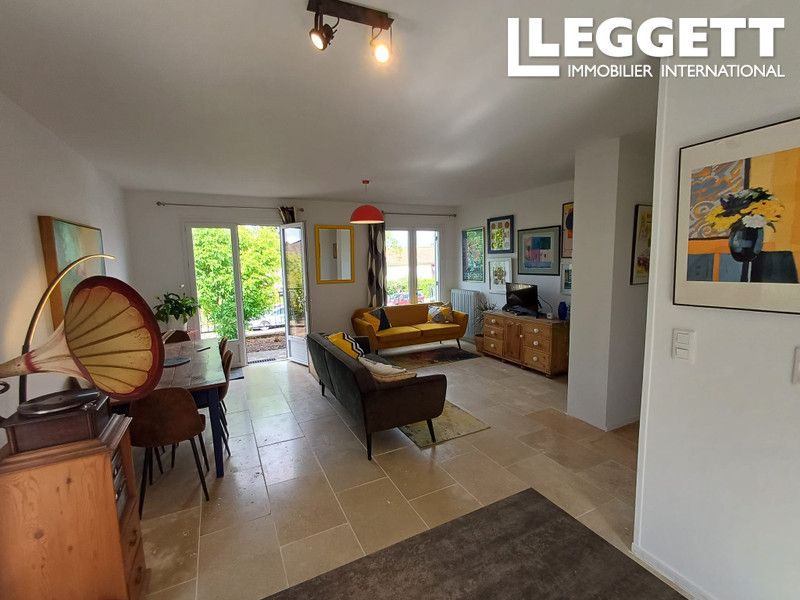 Property photo 3 of 10