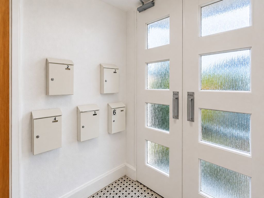Property photo 2 of 15 4845754