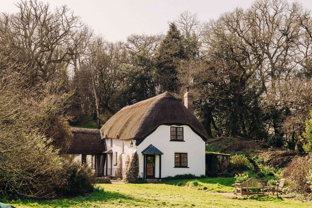 Property photo 2 of 26