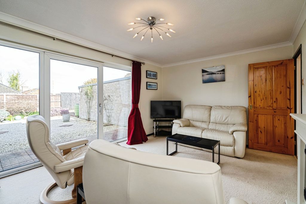 Property photo 2 of 17 Pbox-Img.Jpg