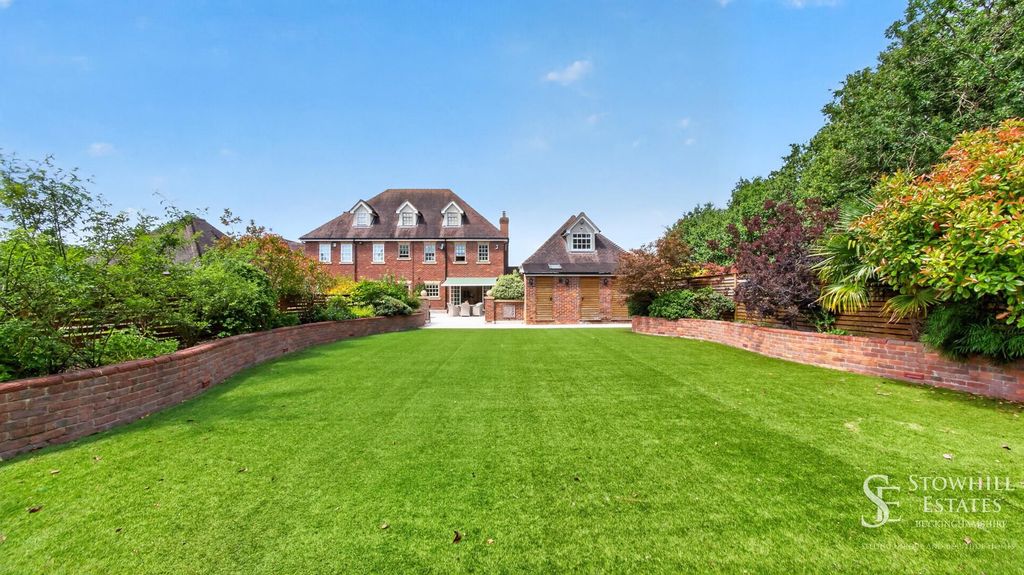 Property photo 1 of 22 Full Garden View