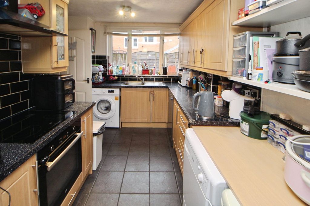 Property photo 3 of 9 Picture No. 04