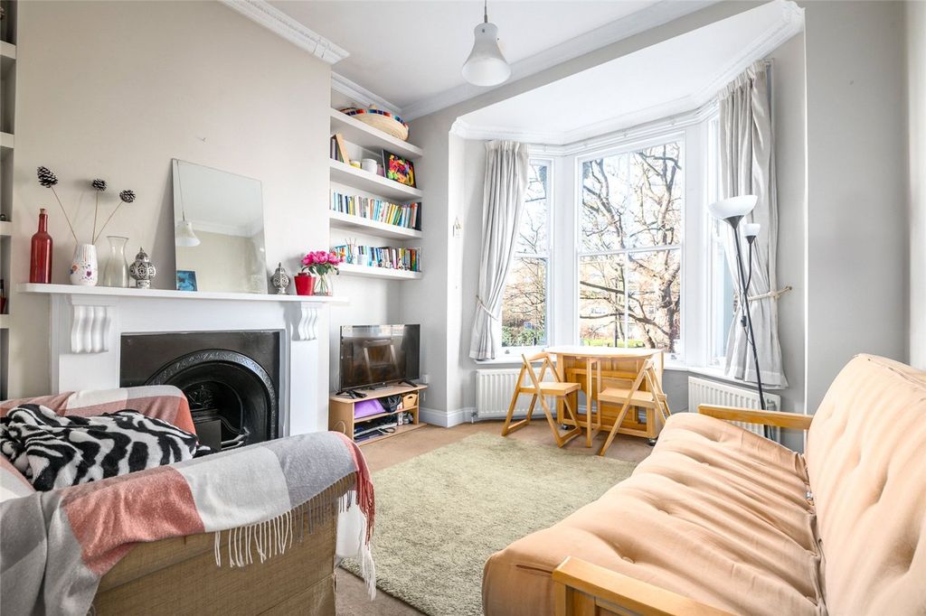 Property photo 1 of 13