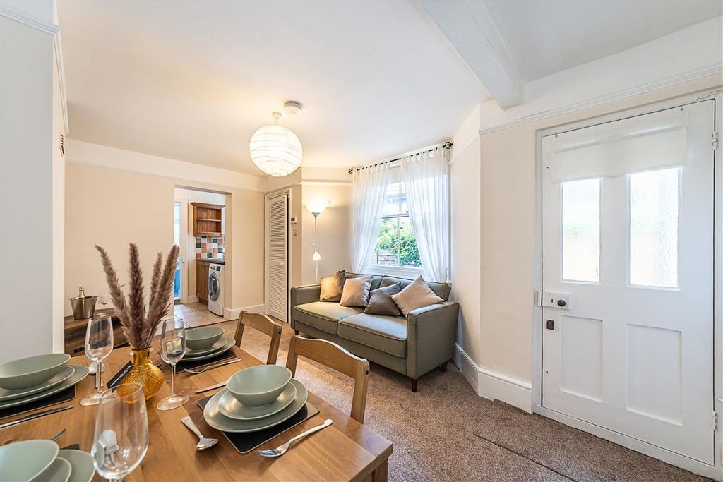 Property photo 2 of 13 Ggf-52-Brightwell...