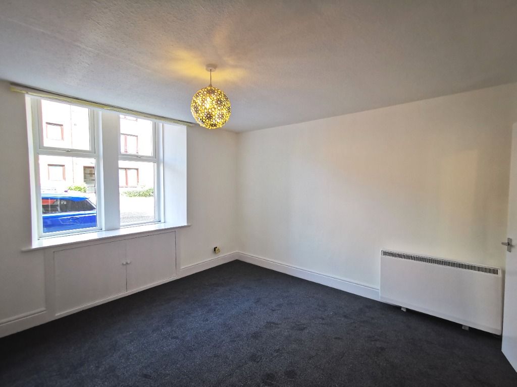 Property photo 2 of 13 Photo 2