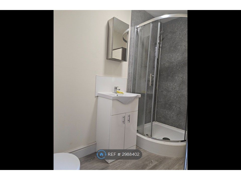 Property photo 2 of 3