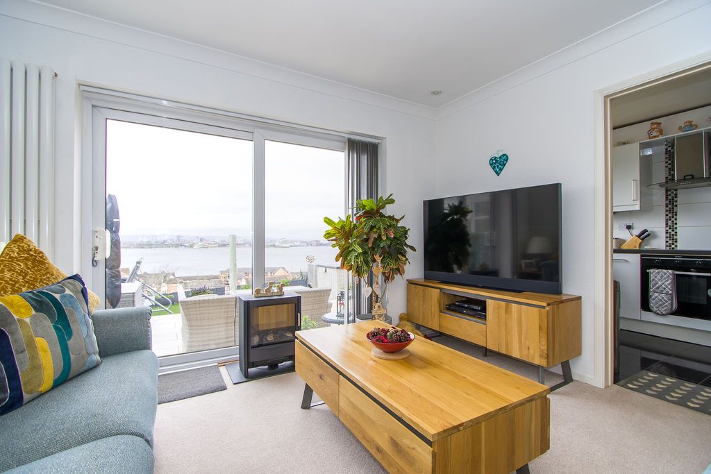 Property photo 3 of 16 Photo 6