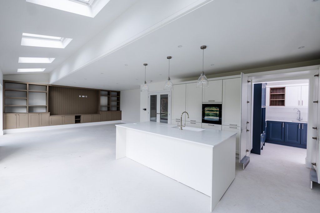 Property photo 3 of 24