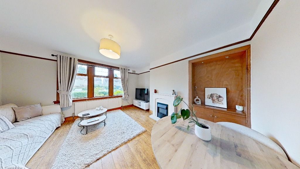 Property photo 2 of 17 Photo 2