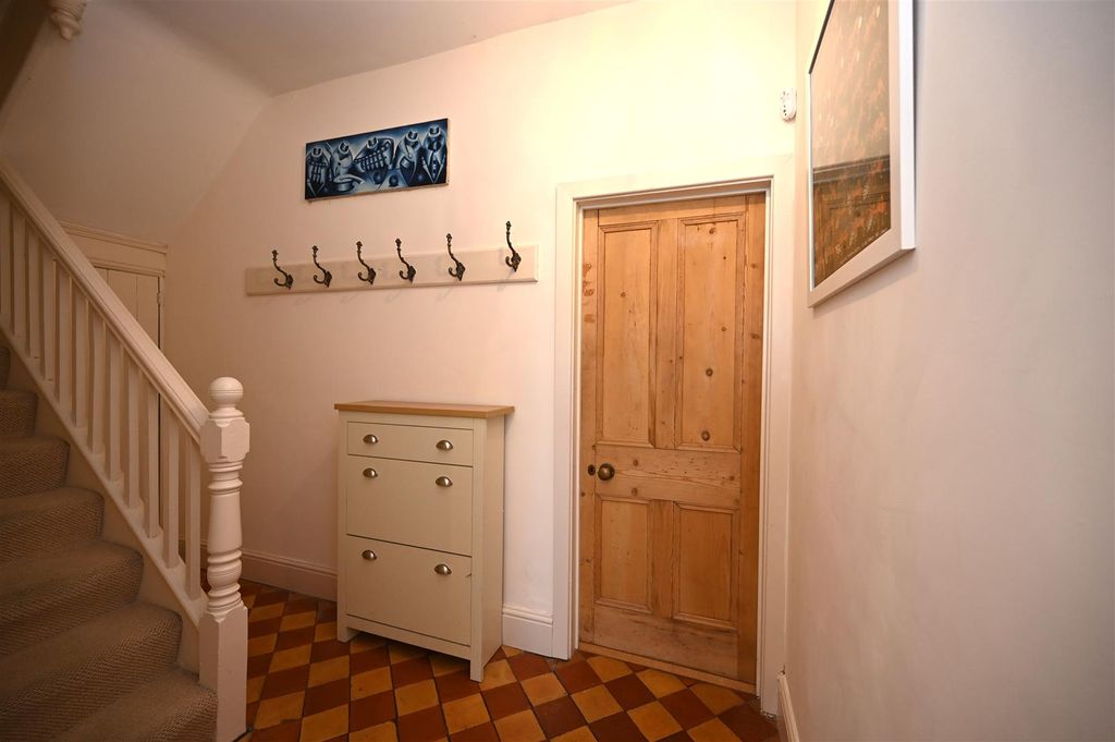 Property photo 2 of 26 Hall.Jpg