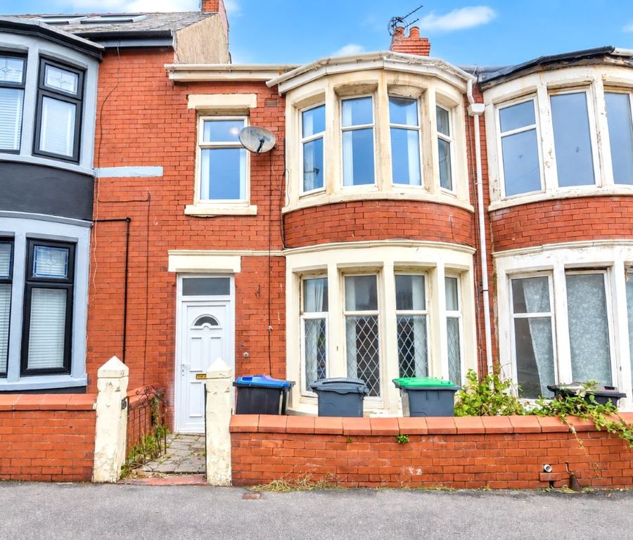Property photo 1 of 16