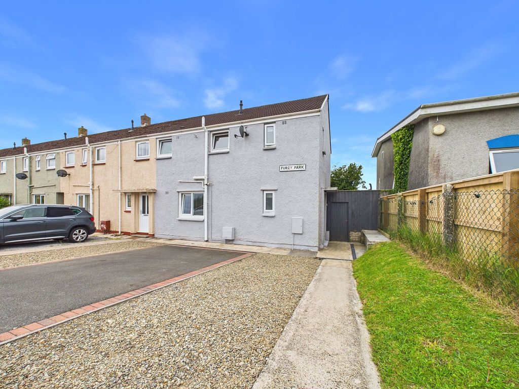 Property photo 1 of 17