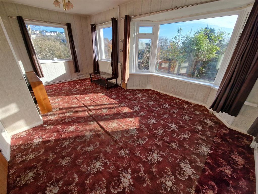 Property photo 2 of 21 Sitting Dining Room.Jpg