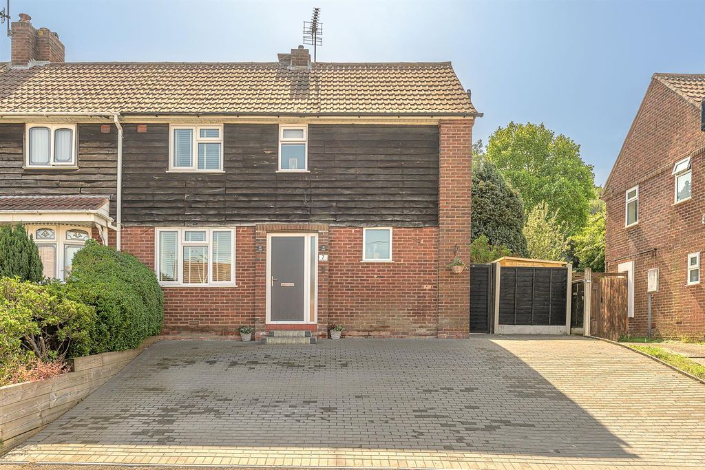 Property photo 1 of 26
