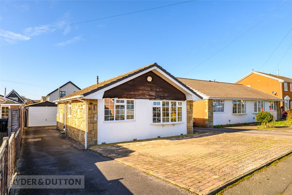 Property photo 1 of 18 Front External