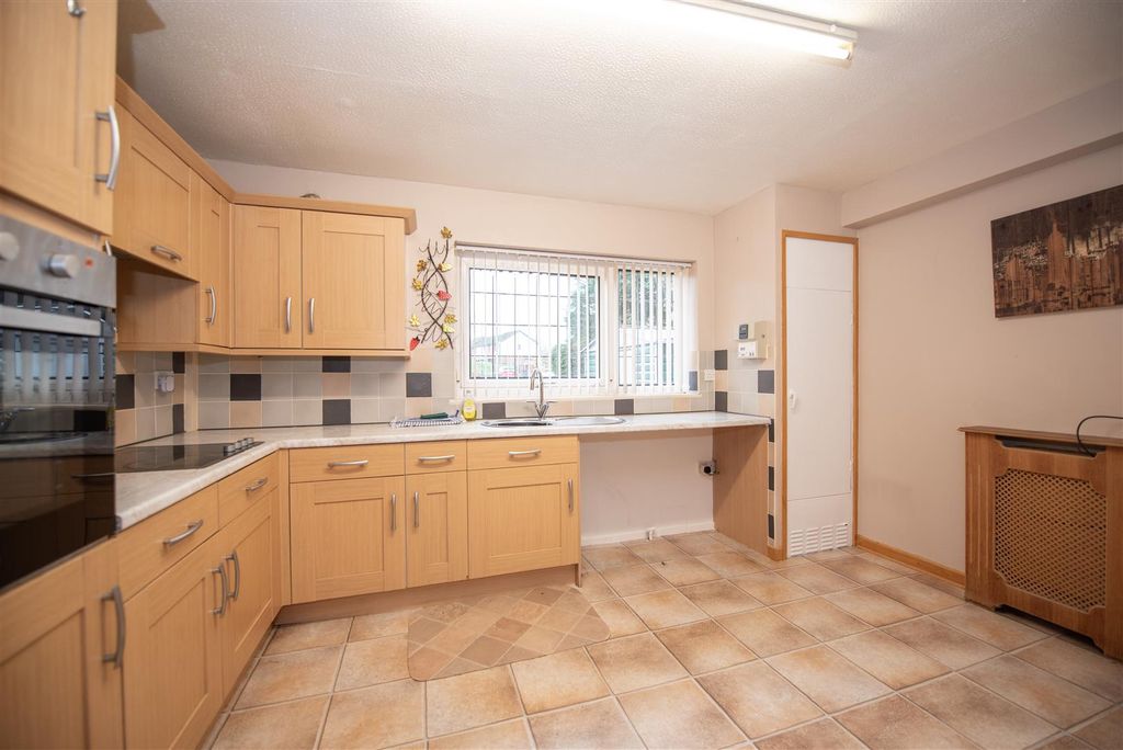 Property photo 2 of 10 Dsc_8483.Jpg