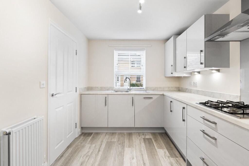 Property photo 3 of 25 Image