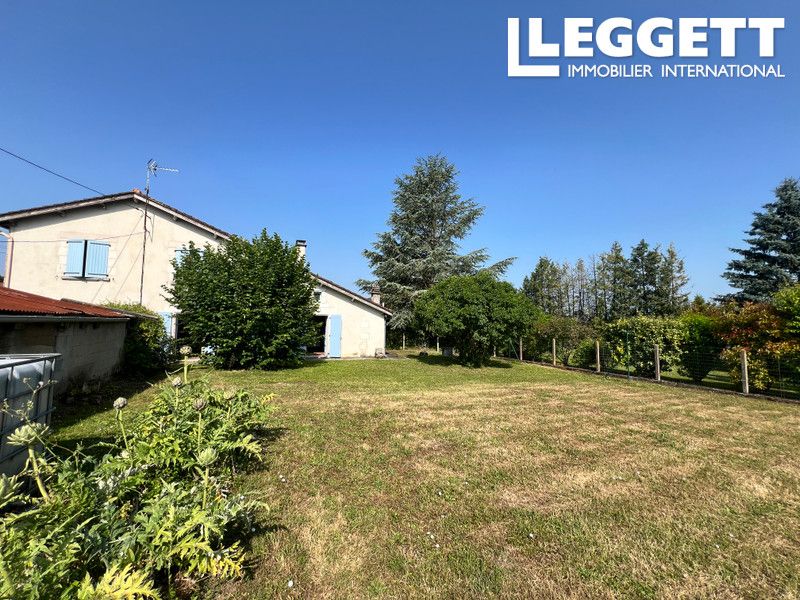 Property photo 2 of 10