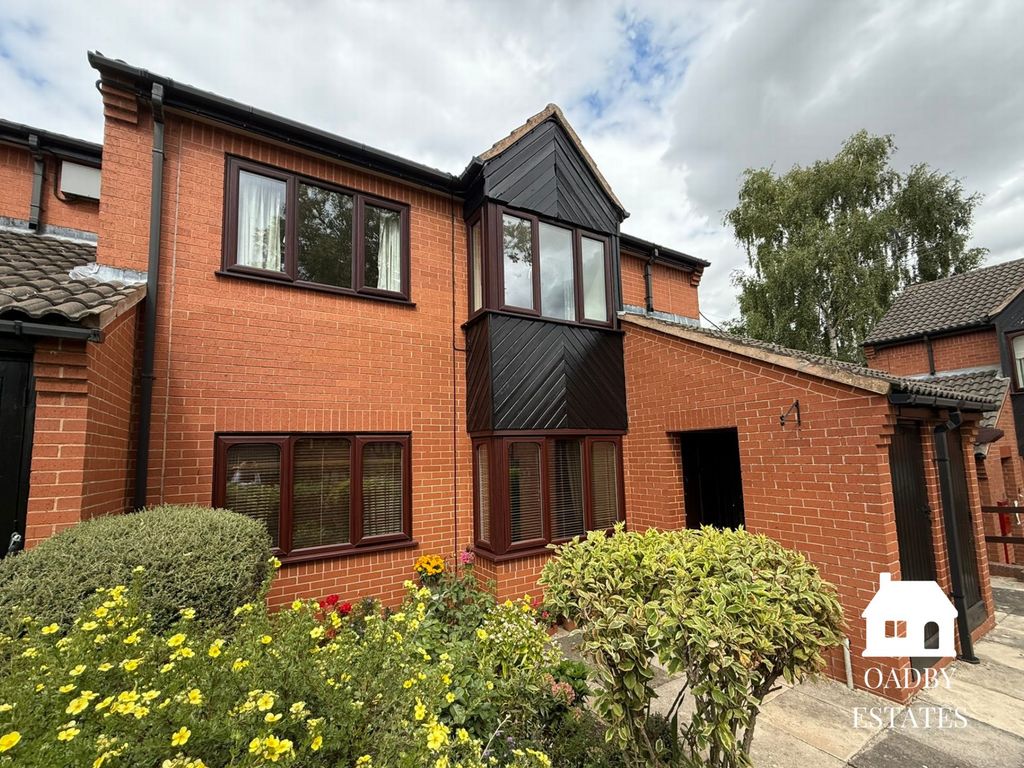 Property photo 2 of 9 Photo 2