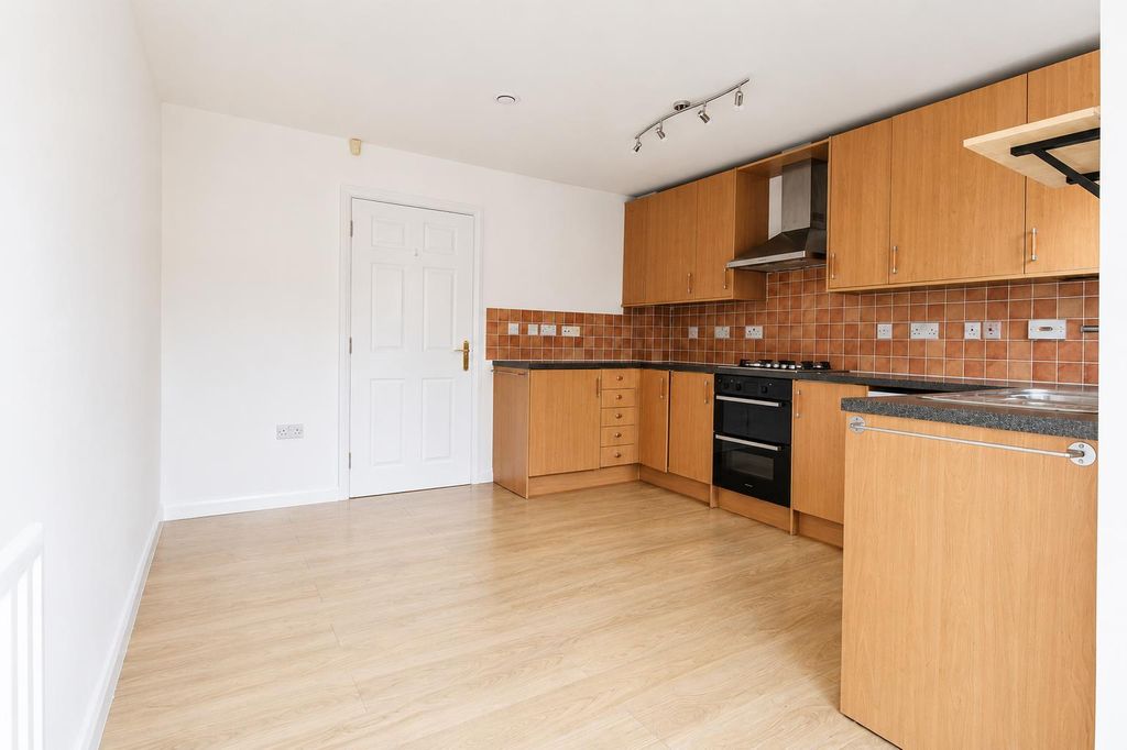 Property photo 2 of 9 912940Fb-c77d-4A14-Be55-167Db49Eaf52.Png